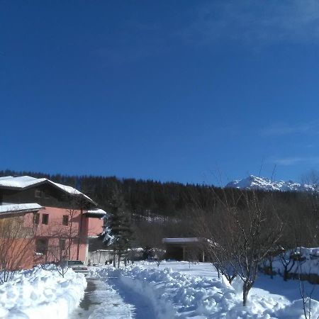 Villa Lilia Aprilci Exteriér fotografie