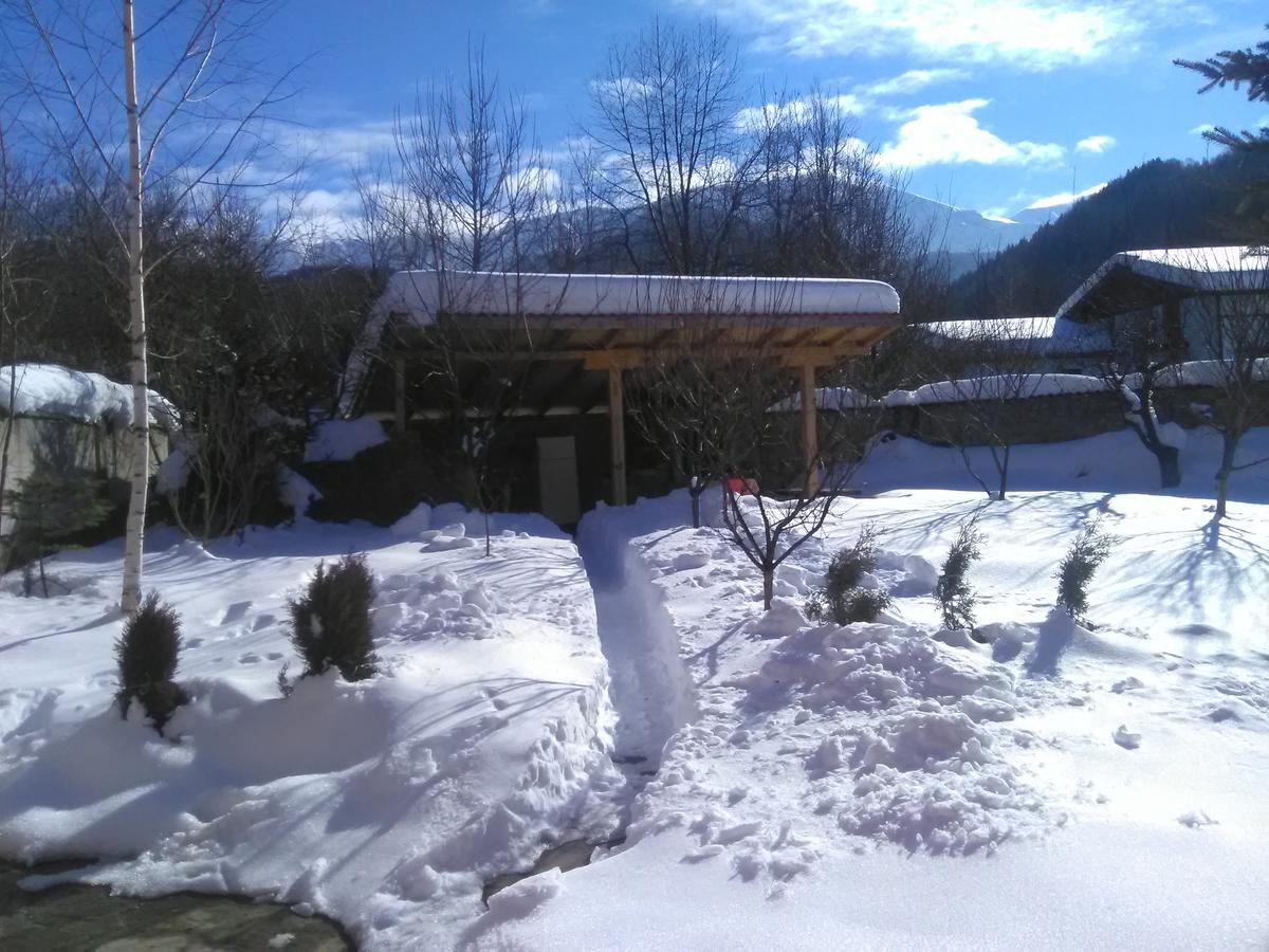 Villa Lilia Aprilci Exteriér fotografie